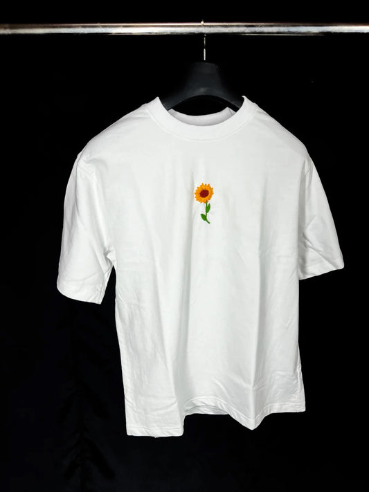 Minimalistic Sunflower Hand Embroidery Tshirt (Unisex)