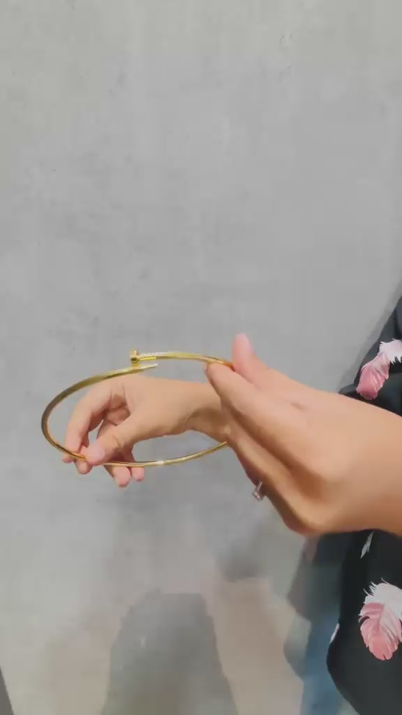 Anti-Tarnish Gold Necklace for Women Minimalist Stainless-Steel Choker Elegant Everyday Jewelry