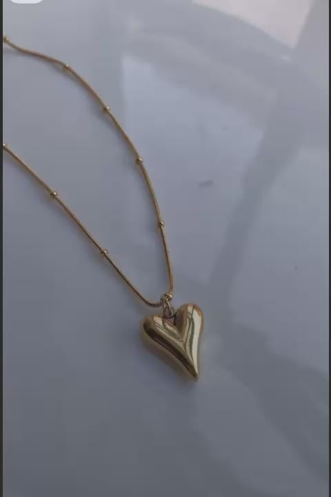 Gold Tone Heart Pendant Necklace with Beaded Snake Chain – Elegant Everyday Jewelry and Romantic Gift for Her